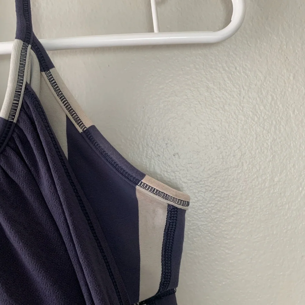 Lululemon Tank Top - Picture 7 of 8